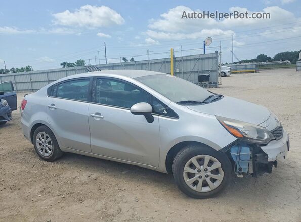 KNADM4A35H6108206 2017 KIA RIO Silver წინა ხედი