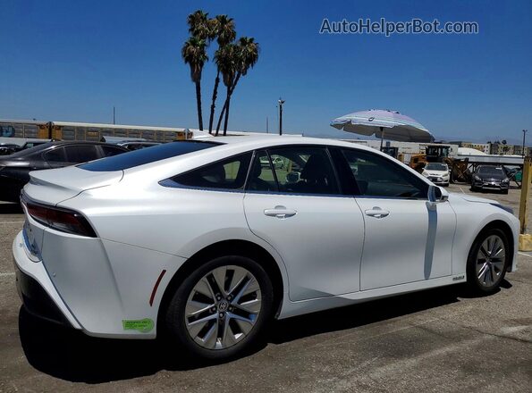 JTDAAAAA6NA006210 2022 TOYOTA MIRAI Белый Передняя правая четверть