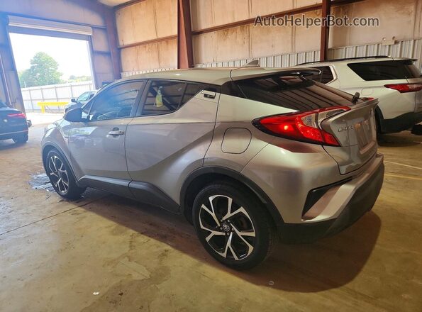 NMTKHMBX6JR001136 2018 TOYOTA C-HR Silver Tył prawy