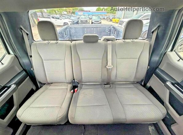 1FTFW1E52LFA00232 2020 FORD F150 White Vista interior trasera
