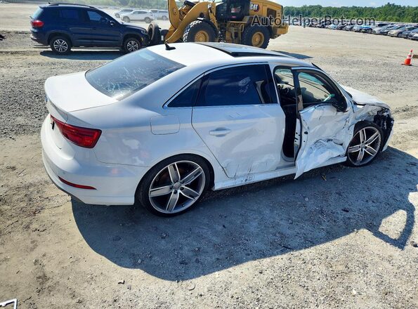 WAUGUGFF3KA062915 2019 AUDI A3 Белый Передняя правая четверть