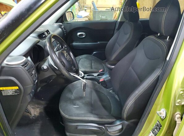 KNDJP3A56G7852172 2016 KIA SOUL Green Vista del salpicadero