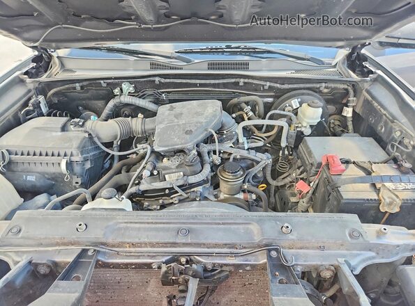 5TFAX5GN2KX157845 2019 TOYOTA TACOMA Gray ძრავის განყოფილების ხედი