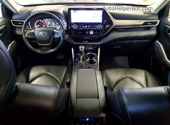 5TDKDRBHXPS022485 2023 TOYOTA HIGHLANDER Black ხელსაწყოთა პანელის ხედი