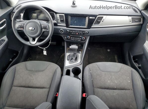 KNDCB3LC8J5119384 2018 KIA NIRO Белый Вид щитка приборов