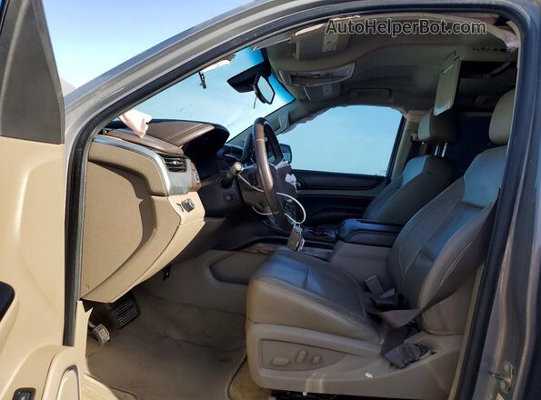 1GNSCHKC3HR374607 2017 CHEVROLET SUBURBAN Tan Widok deski rozdzielczej