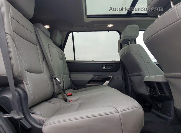 7SVAAABA4RX042694 2024 TOYOTA SEQUOIA Синий Вид подкапотного пространства