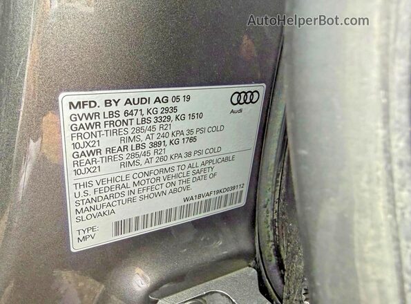 WA1BVAF19KD039112 2019 AUDI Q8 Gray Սալոնի հետևի տեսք