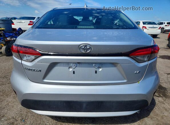 5YFEPMAE1MP159477 2021 TOYOTA COROLLA Silver უკანა ხედი