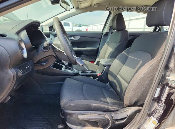 3KPF24AD4ME266406 2021 KIA FORTE Black Vista del salpicadero