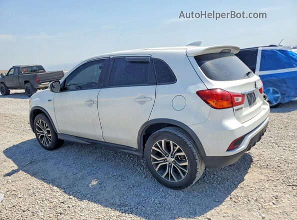 JA4AP3AUXJZ001960 2018 MITSUBISHI OUTLANDER White Հետևի աջ