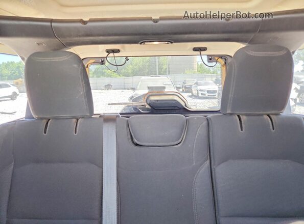 1C4HJXDG4KW506012 2019 JEEP WRANGLER White Rear interior view