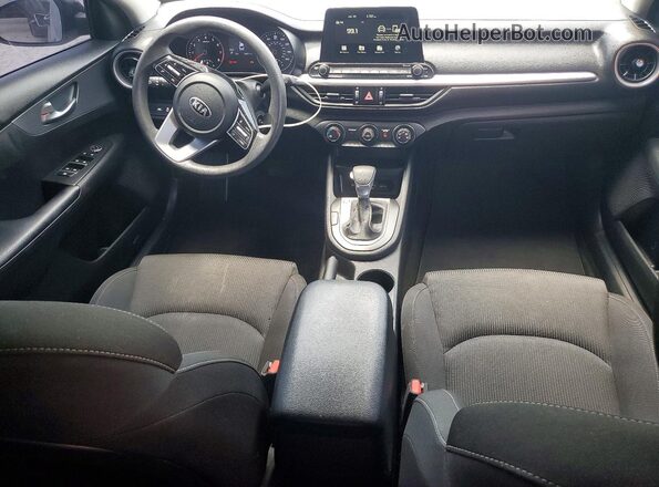 3KPF24AD5ME339329 2021 KIA FORTE Black Widok zestawu wskaźników
