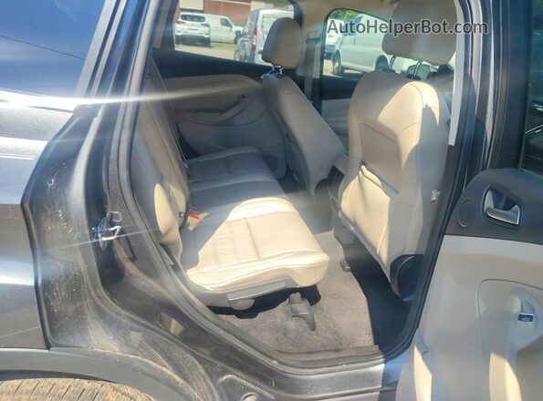 1FMCU9G90HUC73210 2017 FORD ESCAPE Gray Սալոնի դիմացի տեսք