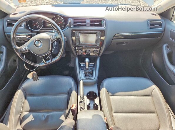 3VWL17AJ4HM259591 2017 VOLKSWAGEN JETTA White Вид щитка приладів