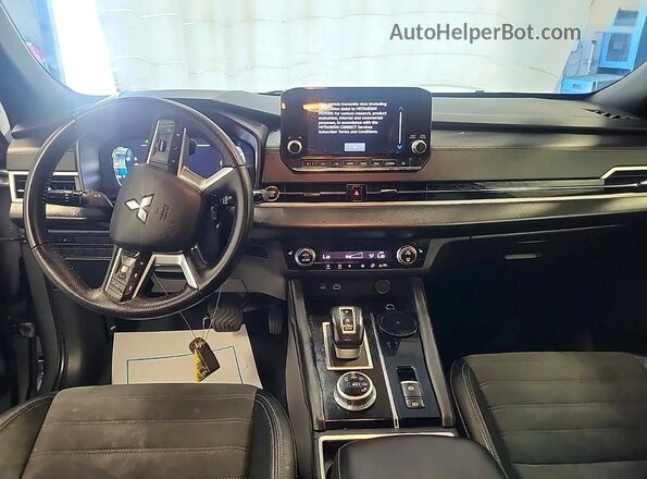 JA4J3UA88PZ030659 2023 MITSUBISHI OUTLANDER Gray Vista de los asientos traseros