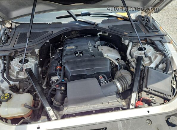 1G6KC5RXXGU167274 2016 CADILLAC CT6 Silver Engine compartment view