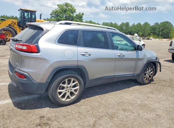 1C4PJLCB5HW650994 2017 JEEP CHEROKEE Silver Front right