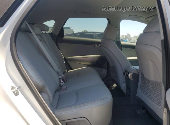 KM8J84A66MU013515 2021 HYUNDAI NEXO White Սալոնի հետևի տեսք