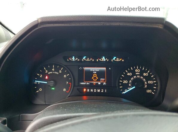 1FTMF1CB7KKE68494 2019 FORD F150 White Вид задніх сидінь