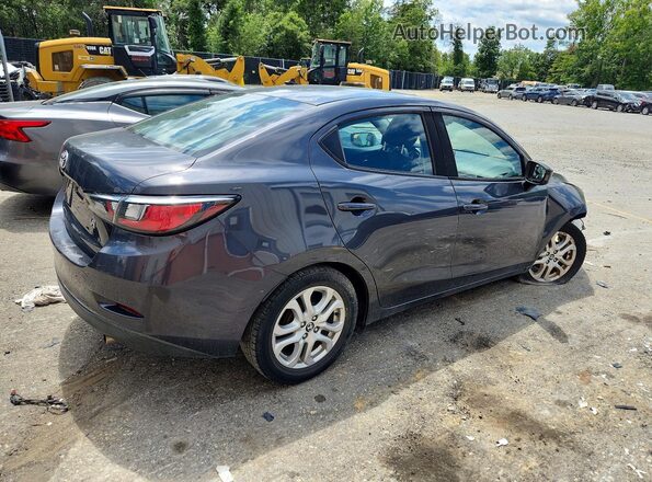 3MYDLBYV4JY305546 2018 TOYOTA YARIS Gray წინა მარჯვენა