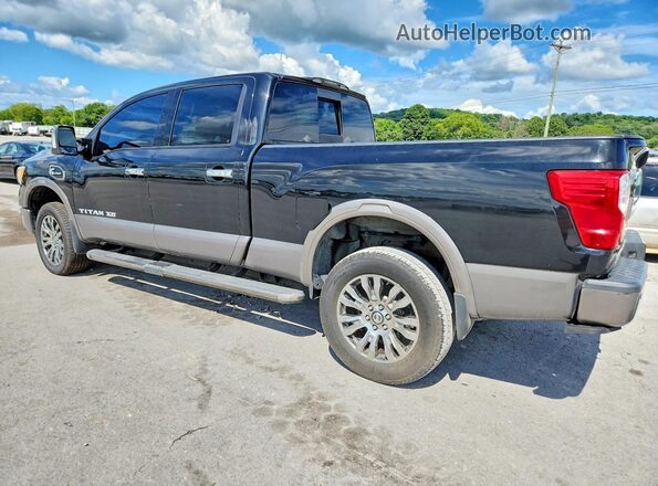 1N6BA1F47HN563239 2017 NISSAN TITAN Black Trasero derecho