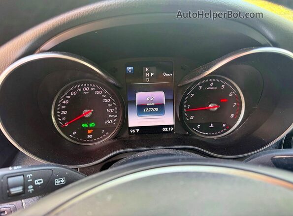 WDC0G4KB4KV136679 2019 MERCEDES-BENZ GLC-CLASS White Instrument cluster view