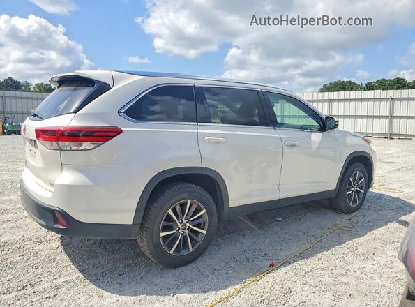 5TDKZRFHXKS561497 2019 TOYOTA HIGHLANDER White Передня права чверть