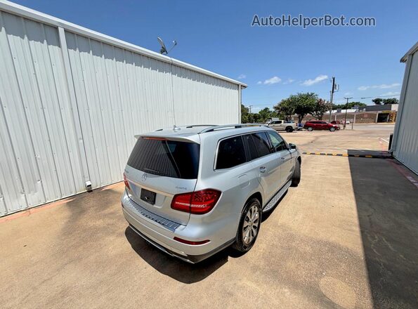 4JGDF6EE2JB172541 2018 MERCEDES-BENZ GLS Silver Front view
