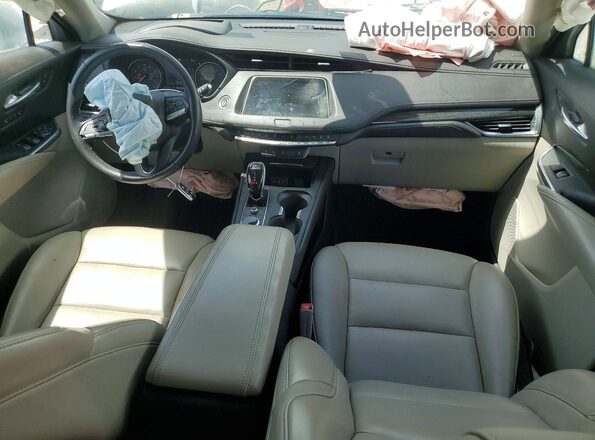 1GYFZCR47LF057069 2020 CADILLAC XT4 Серебряный Вид щитка приборов
