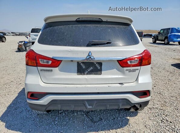 JA4AP3AUXJZ001960 2018 MITSUBISHI OUTLANDER White Սալոնի դիմացի տեսք