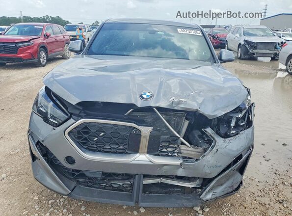 WBX63GM09S5153179 2025 BMW X2 Серый Вид салона спереди