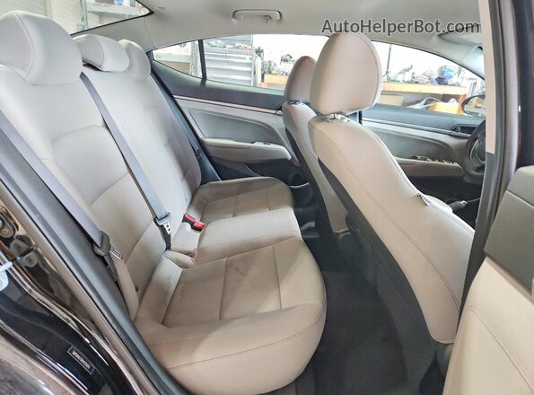 5NPD84LF8HH125019 2017 HYUNDAI ELANTRA Black Rear interior view
