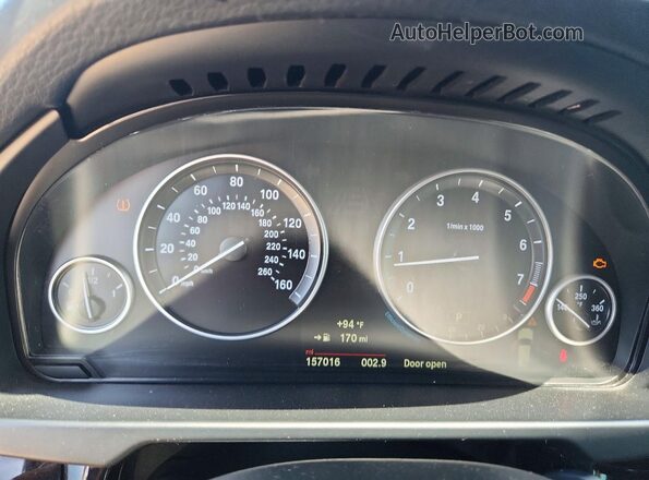 5UXKR2C51J0Z22102 2018 BMW X5 Black უკანა სავარძლების ხედი