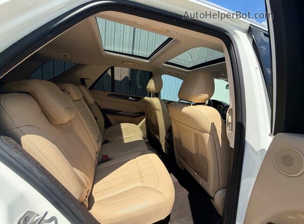 4JGDA5JB8GA630179 2016 MERCEDES-BENZ GLE-CLASS White Front interior view