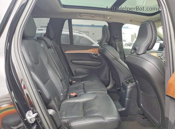 YV4H60CNXP1912211 2023 VOLVO XC90 Black Vista del compartimento del motor
