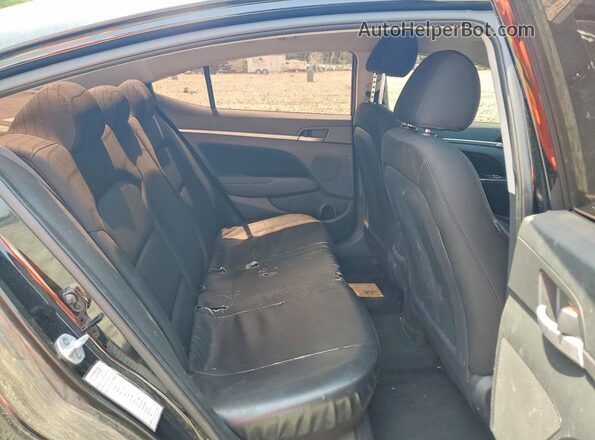 5NPD84LF7KH482506 2019 HYUNDAI ELANTRA Black უკანა სალონის ხედი