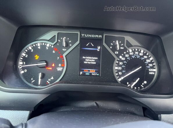 5TFKB5AB4TX052680 2026 TOYOTA TUNDRA Gray Vista del cuadro de instrumentos