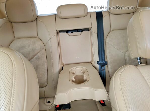 WP1AB2A52GLB56391 2016 PORSCHE MACAN Черный Вид задней части салона
