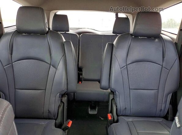5GAERBKW4JJ212874 2018 BUICK ENCLAVE Gray Widok wnętrza z tyłu