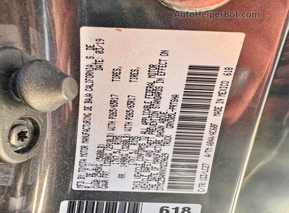 3TMCZ5ANXKM239629 2019 TOYOTA TACOMA Charcoal უკანა სალონის ხედი
