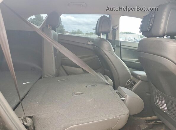 KM8J3CA26HU294873 2017 HYUNDAI TUCSON Черный Вид подкапотного пространства