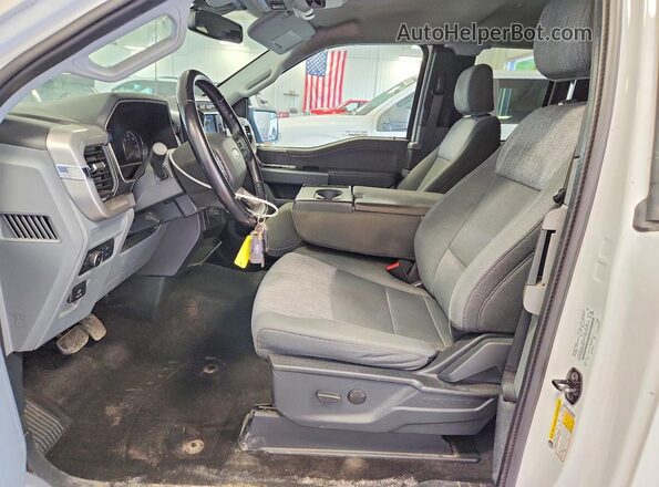 1FTFX1E5XMKF14531 2021 FORD F150 Белый Вид панели приборов