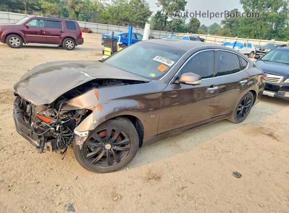 JN1BY1AP6JM180374 2018 INFINITI Q70 Brown Հետևի ձախ
