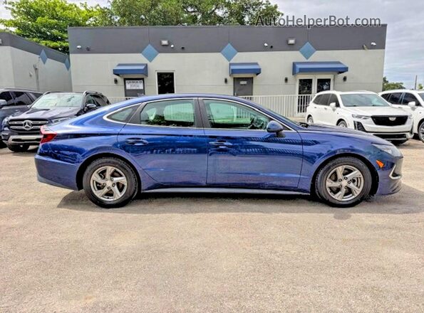 5NPEG4JA4MH074658 2021 HYUNDAI SONATA Black სალონის 360-გრადუსიანი ხედი