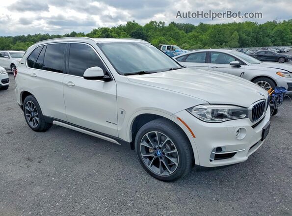 5UXKT0C32H0V95501 2017 BMW X5 White Вид спереду