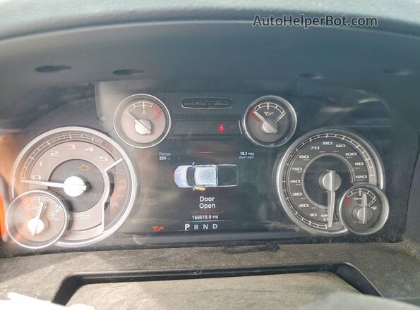 1C6RR7WM9GS374676 2016 RAM 1500 Black Widok tylnych siedzeń