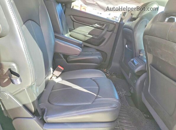 1GNKVHKD0HJ214931 2017 CHEVROLET TRAVERSE White Vista del compartimento del motor
