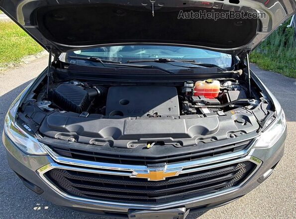 1GNEVFKW2JJ166728 2018 CHEVROLET TRAVERSE Gray Dashboard view