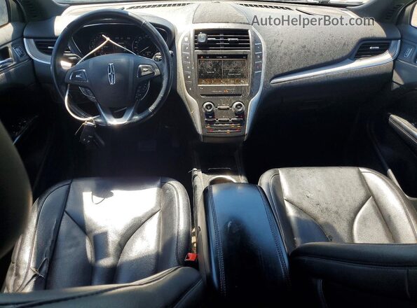 5LMCJ1C99HUL28864 2017 LINCOLN MKC Silver Dashboard view